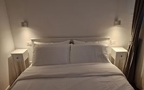 Bellacosta Suite